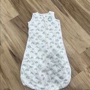 Dreamland Baby Weighted Sleep Sack- medium (6-12mo)